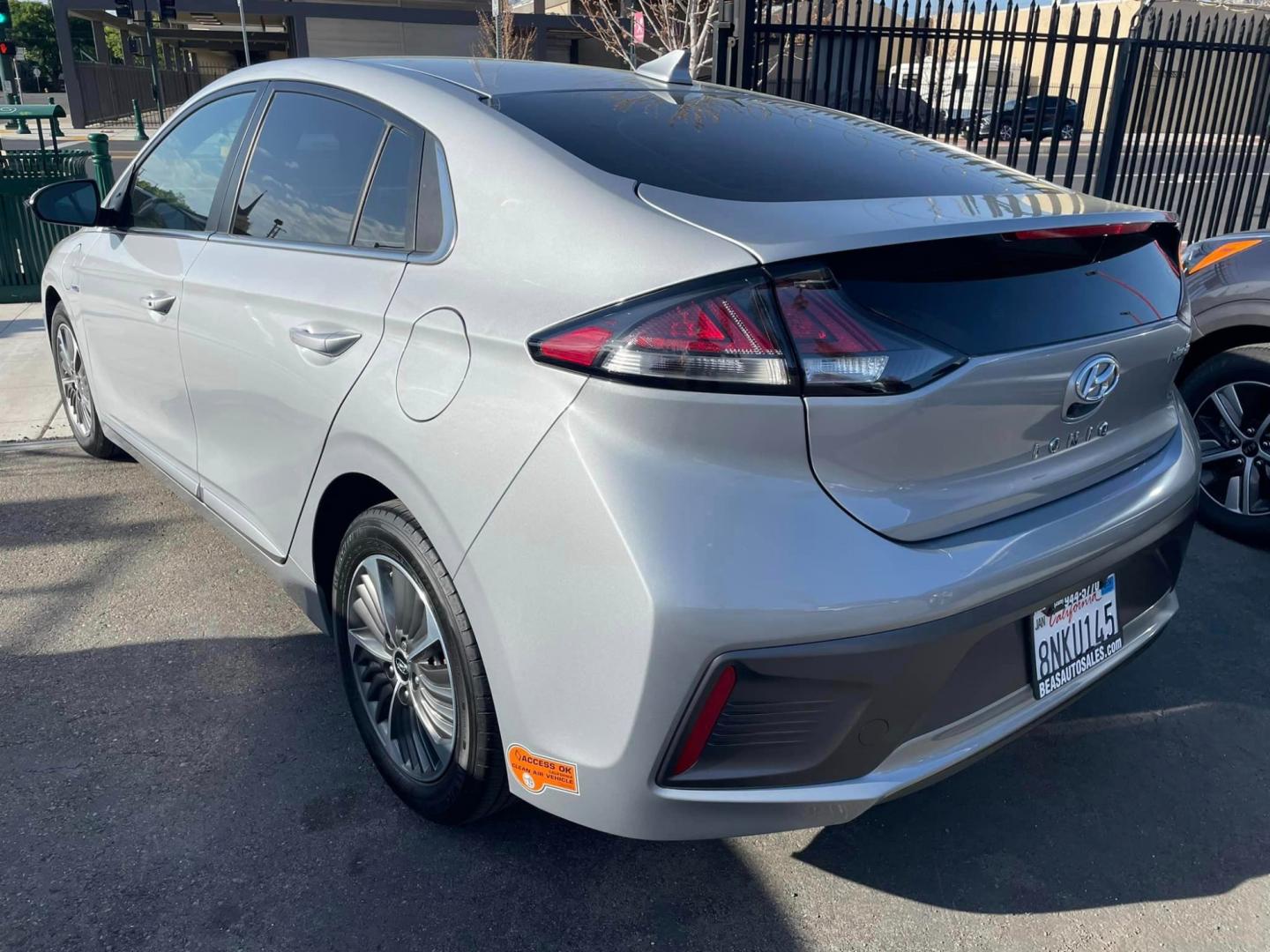 2020 SILVER /GRAY Hyundai Ioniq Plug-In Hybrid (KMHC75LD7LU) , located at 744 E Miner Ave, Stockton, CA, 95202, (209) 944-5770, 37.956863, -121.282082 - PLUS TAXES AND FEES - Photo#13